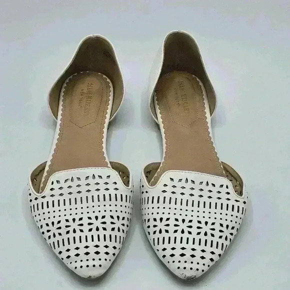 Isaac Mizrahi Pointed Toe White Perforated Flats, Size 7.5 - Picture 3 of 10